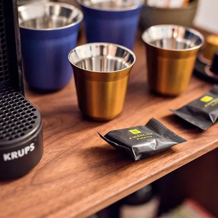 Vendégház By The First - Luxury & 3*